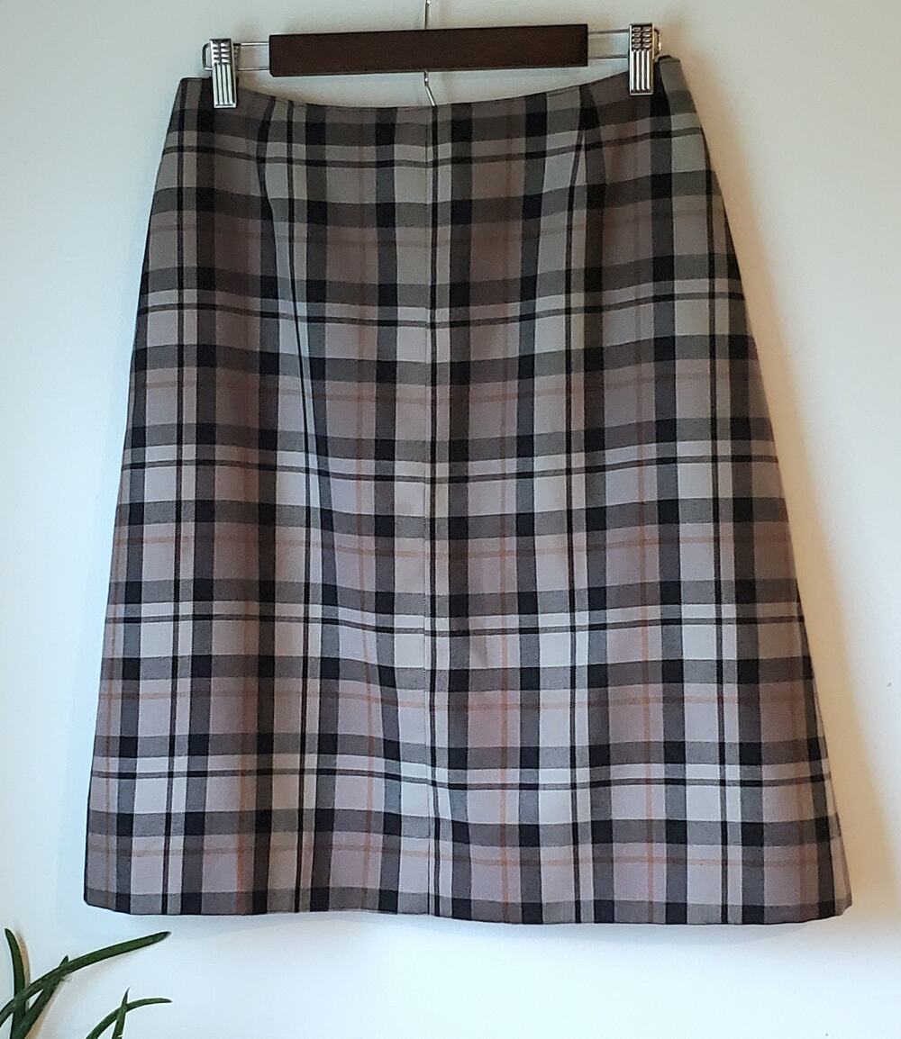Vintage Handmade Womens Plaid Skirt Size Large Scottish Preppy Classy School
